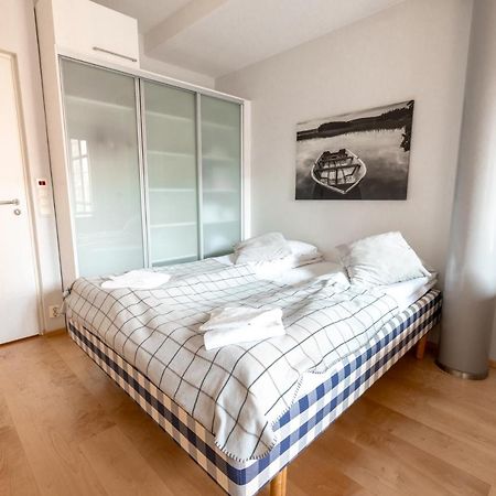 2Ndhomes Stylish 1Br Home With Balcony And Sauna In Kamppi Center Helsinki Exterior foto