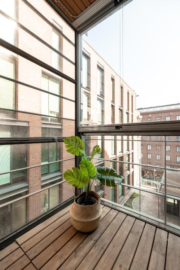 2Ndhomes Stylish 1Br Home With Balcony And Sauna In Kamppi Center Helsinki Exterior foto